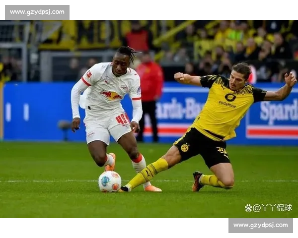 莱比锡牛主场迎战曼联欧战焦点对决前瞻解析形势战术与关键球员观察