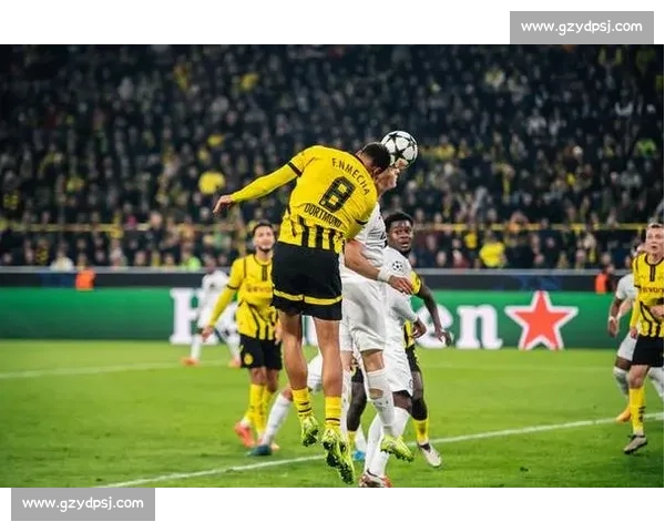 皇马对阵门兴激战二比二欧冠小组形势再生变数悬念陡增引热议之夜