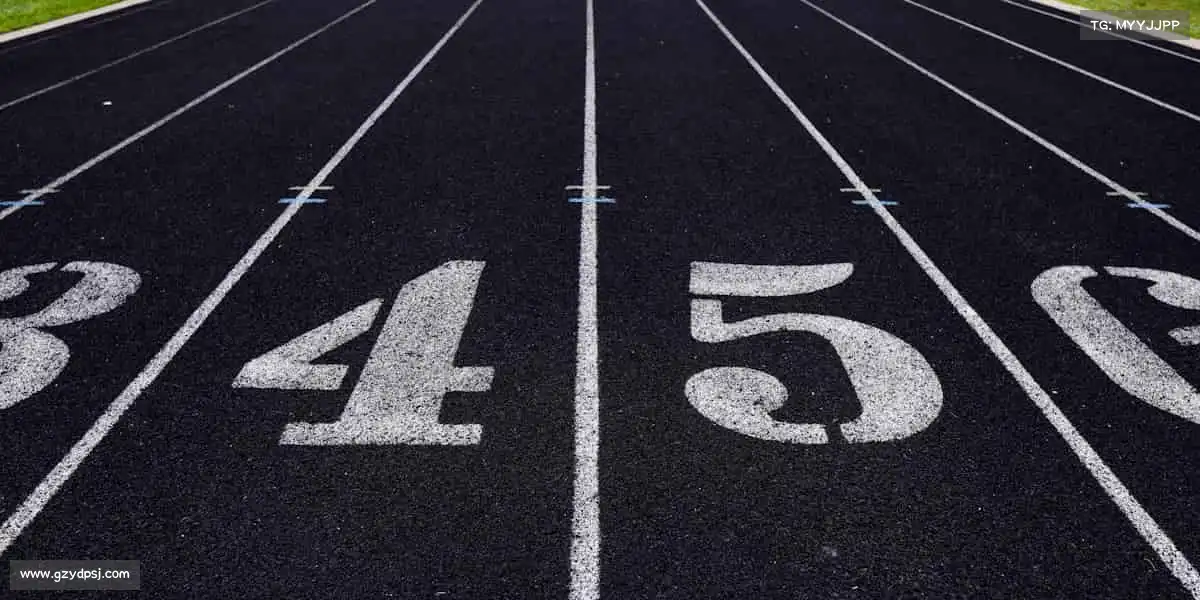 <strong>大满贯</strong>🏆冠军不止一个定义，全力以赴，你就是自己的英雄！